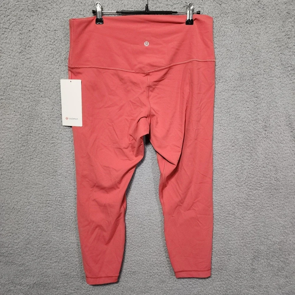 Lululemon Align High-Rise Stretch Crop 23